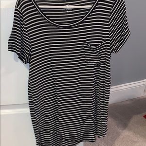 Striped Hollister tee